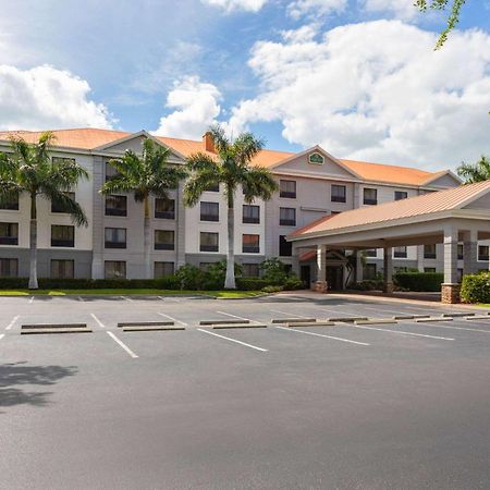 La Quinta By Wyndham Bonita Springs Naples North Hotel Ngoại thất bức ảnh
