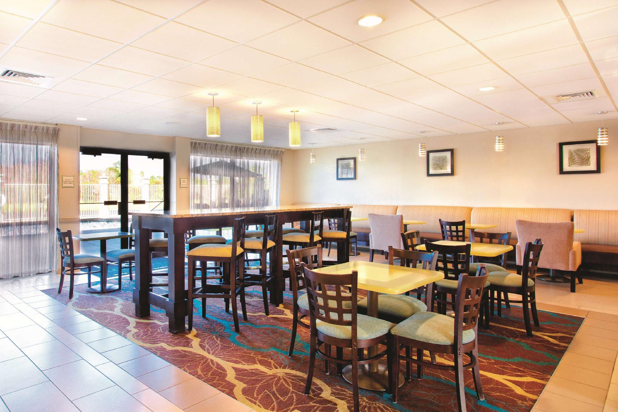 La Quinta By Wyndham Bonita Springs Naples North Hotel Ngoại thất bức ảnh
