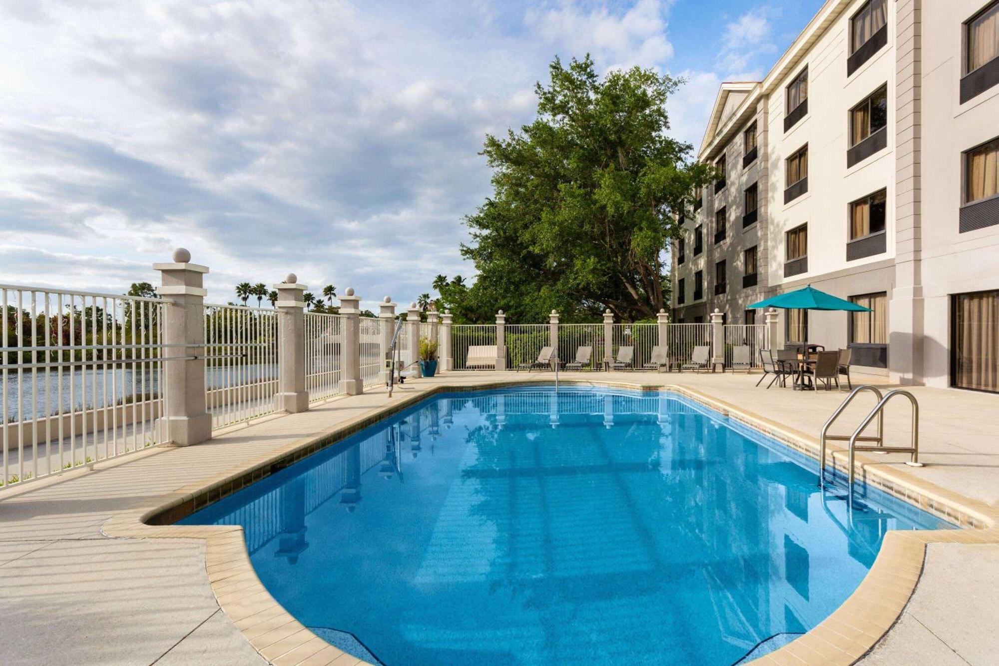 La Quinta By Wyndham Bonita Springs Naples North Hotel Ngoại thất bức ảnh