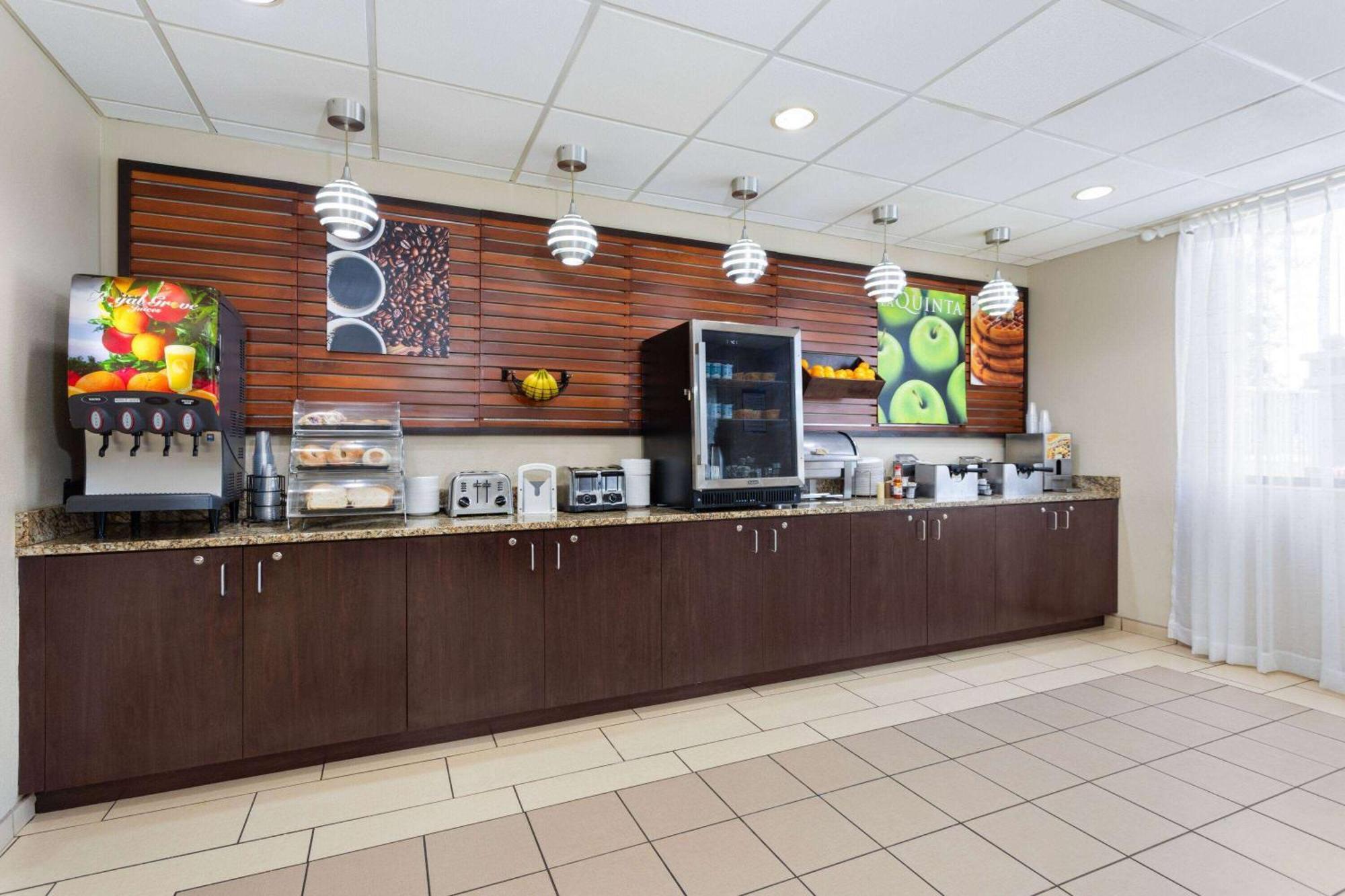 La Quinta By Wyndham Bonita Springs Naples North Hotel Ngoại thất bức ảnh
