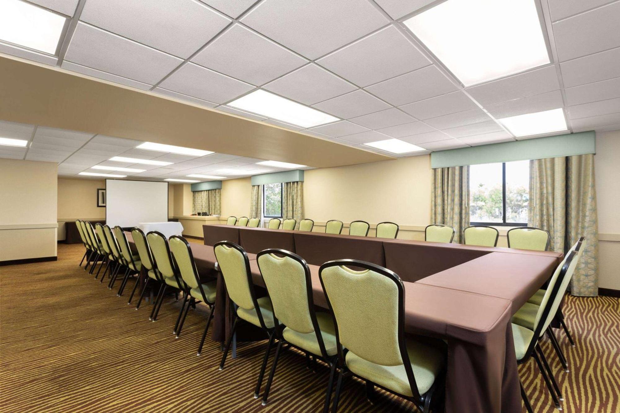 La Quinta By Wyndham Bonita Springs Naples North Hotel Ngoại thất bức ảnh